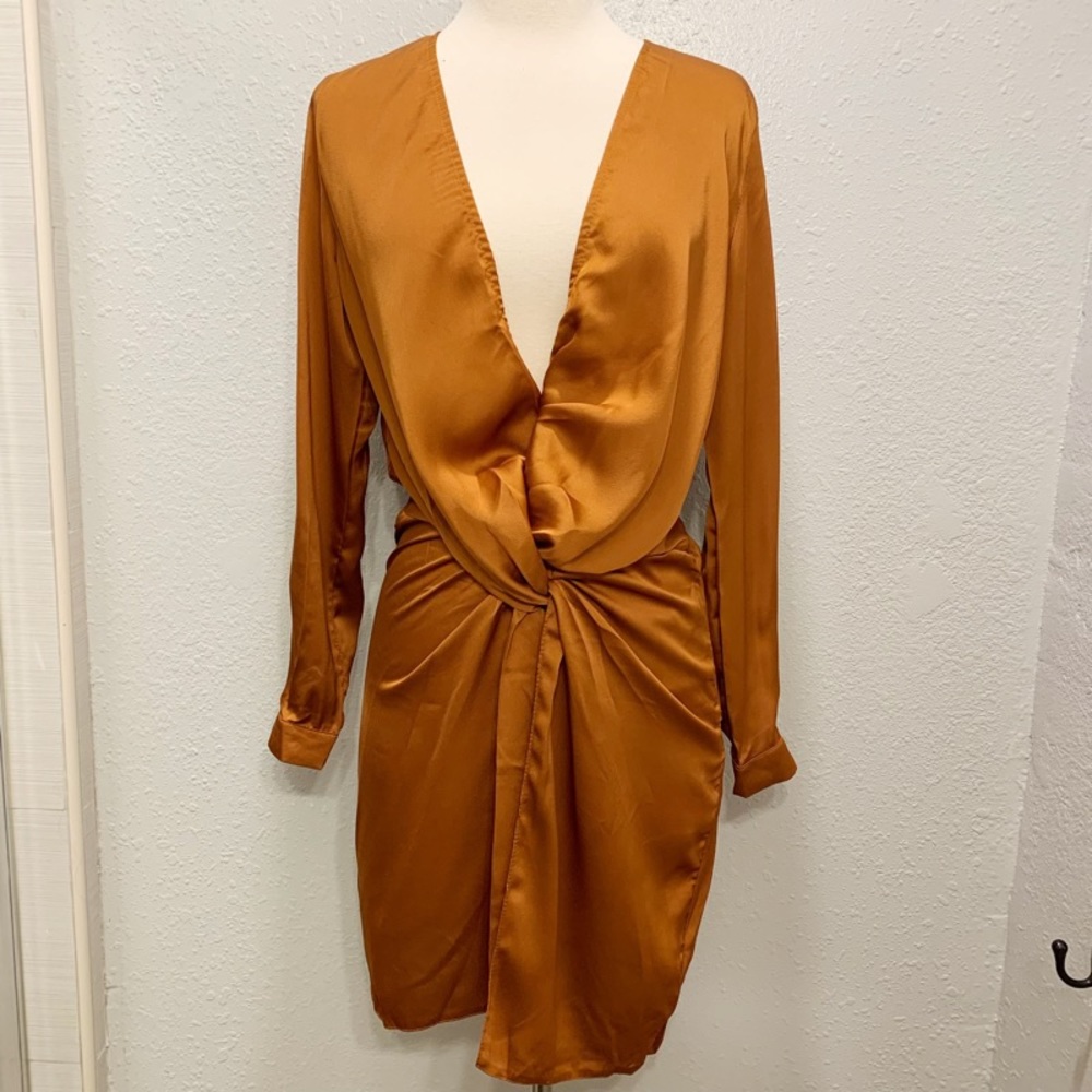 Lioness Rust Kylie Jenner Dress🧡 - Picture 2 of 8